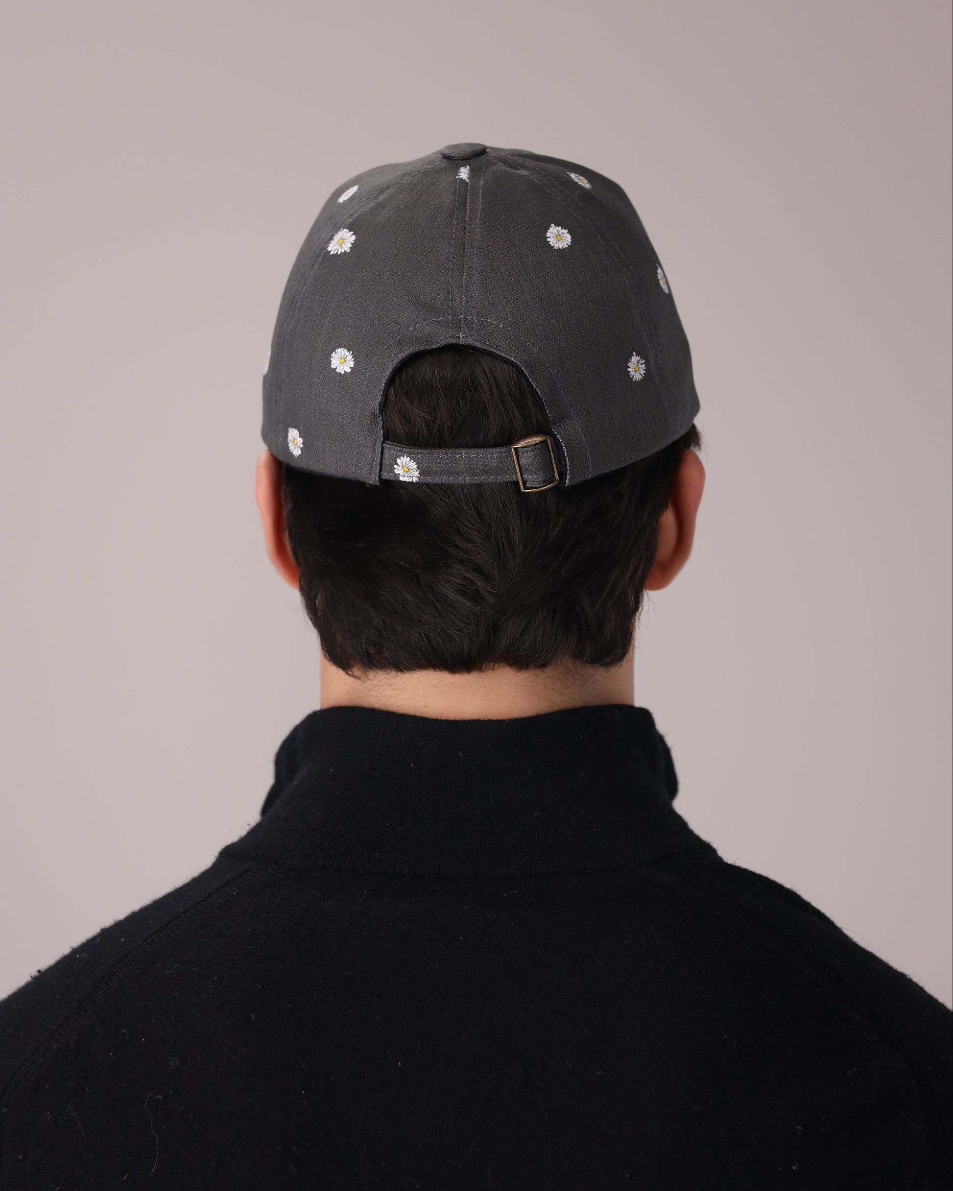Grey Daisy Cap